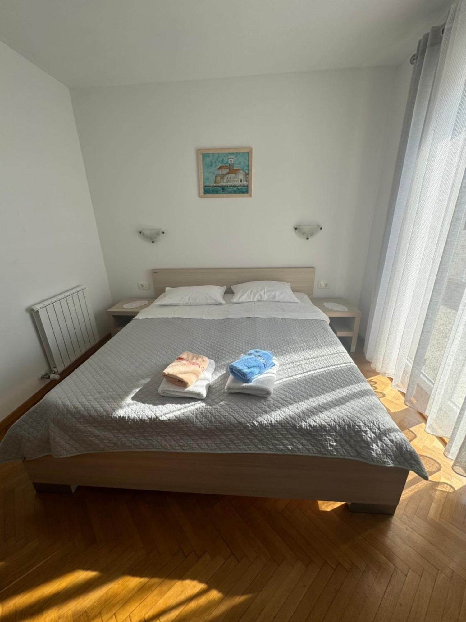 Apartments And Rooms Orazem Zoro 포르토로즈 외부 사진